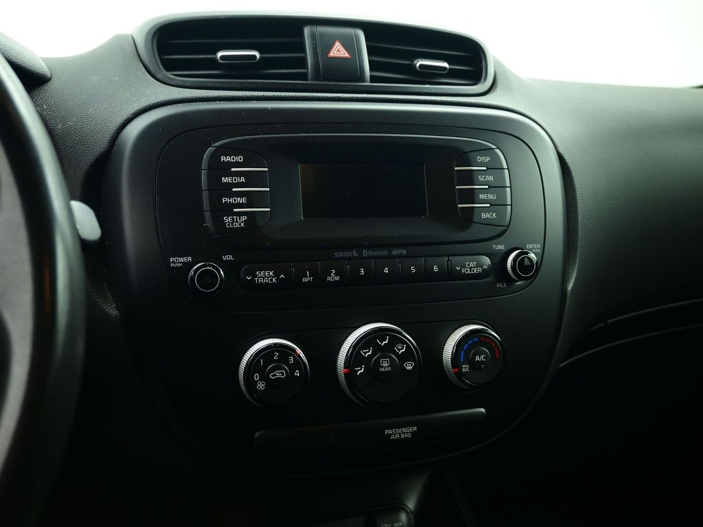 2015 Kia Soul Base photo 22