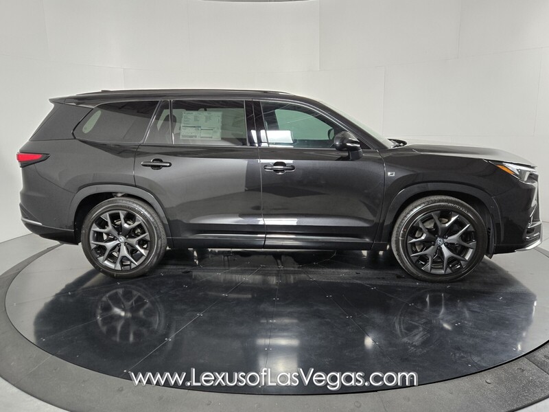 2026 Lexus TX 500h F SPORT Performance Premium photo 2