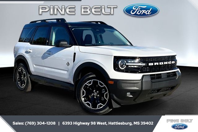 2025 Ford Bronco Sport Outer Banks's photo
