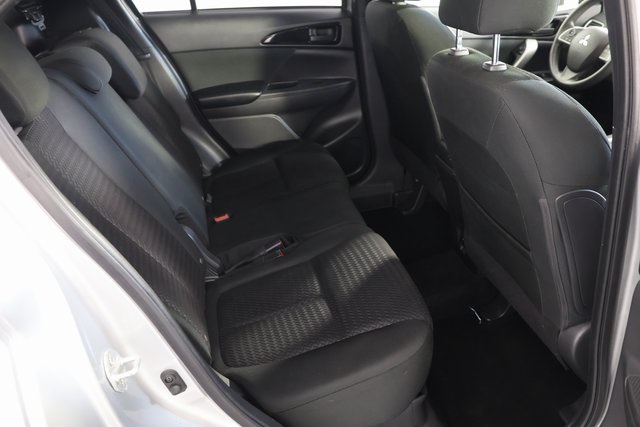 2020 Mitsubishi Eclipse Cross ES photo 18