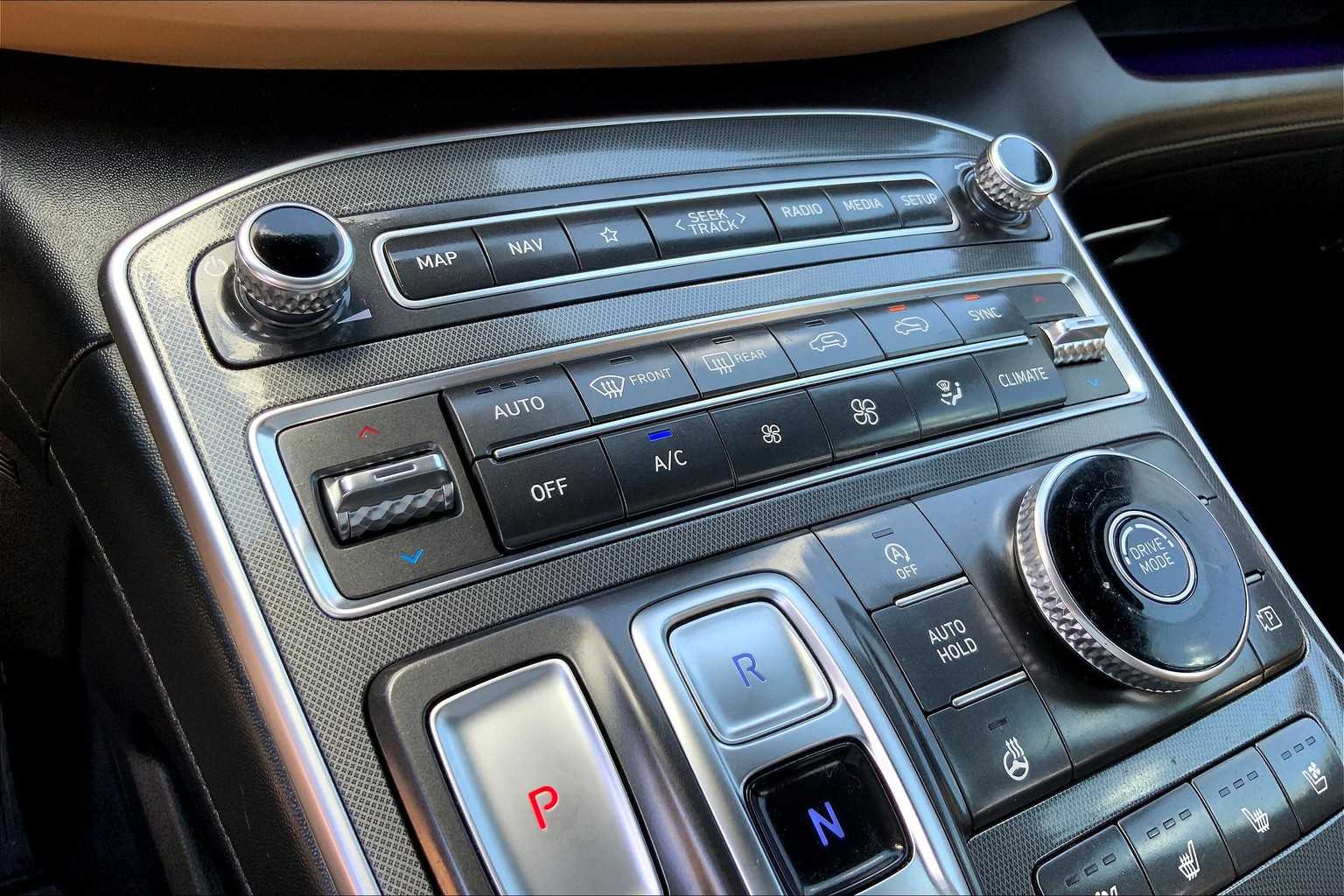 2023 Hyundai Santa Fe Calligraphy photo 28