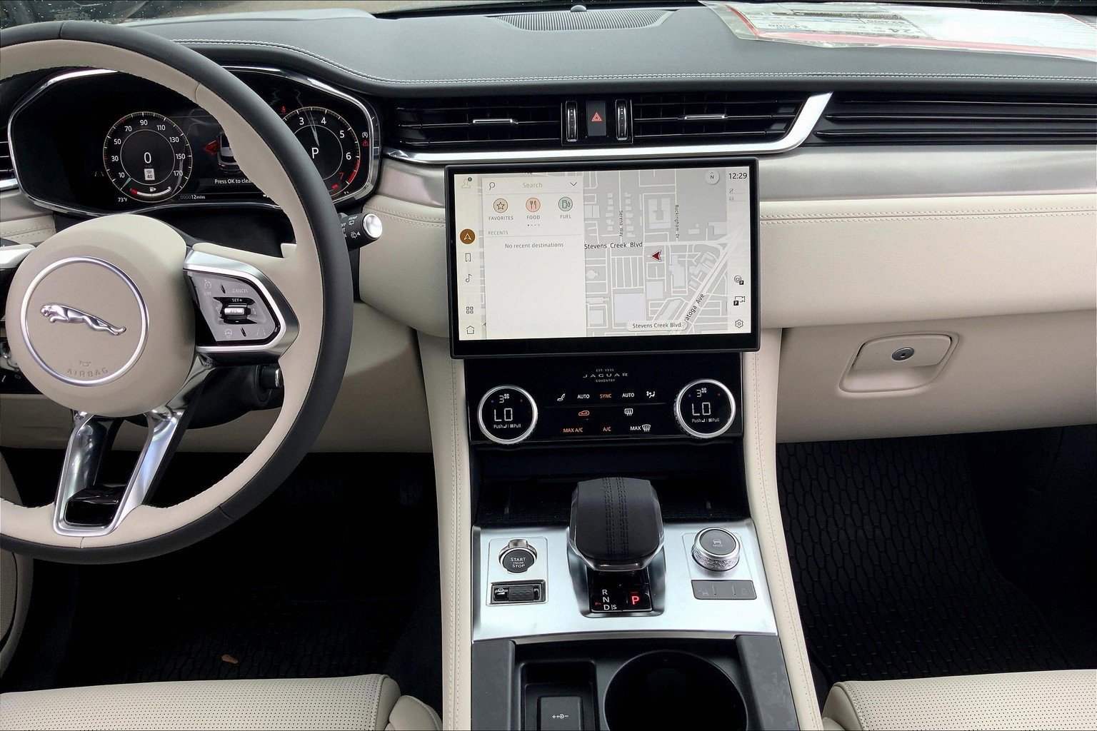 2026 Jaguar F-PACE P250 R-Dynamic S photo 6