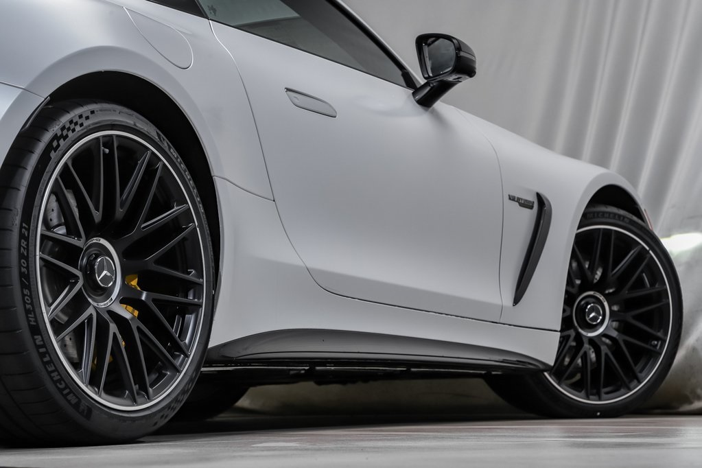 2025 Mercedes Benz AMG GT 63 photo 18