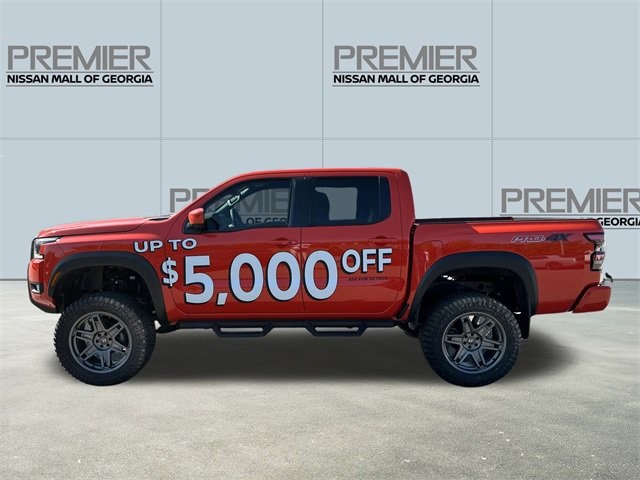 2025 Nissan Frontier PRO-4X photo 8