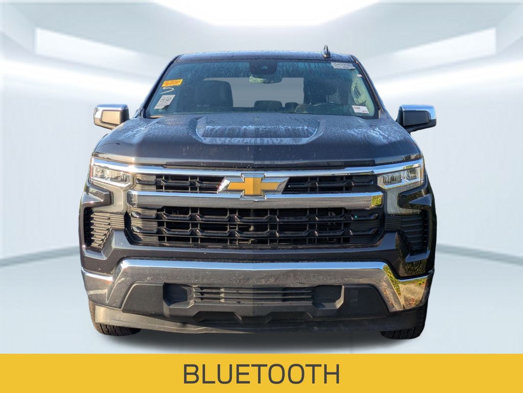 2024 Chevrolet Silverado 1500 LT photo 2