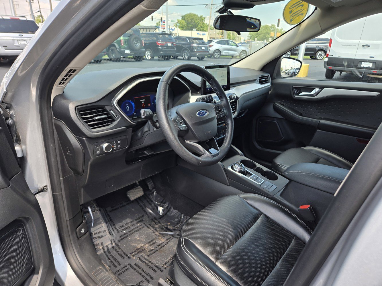 2020 Ford Escape SE Sport Hybrid photo 2