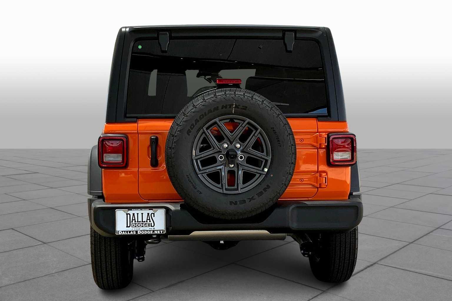 2025 Jeep Wrangler Sport S photo 4