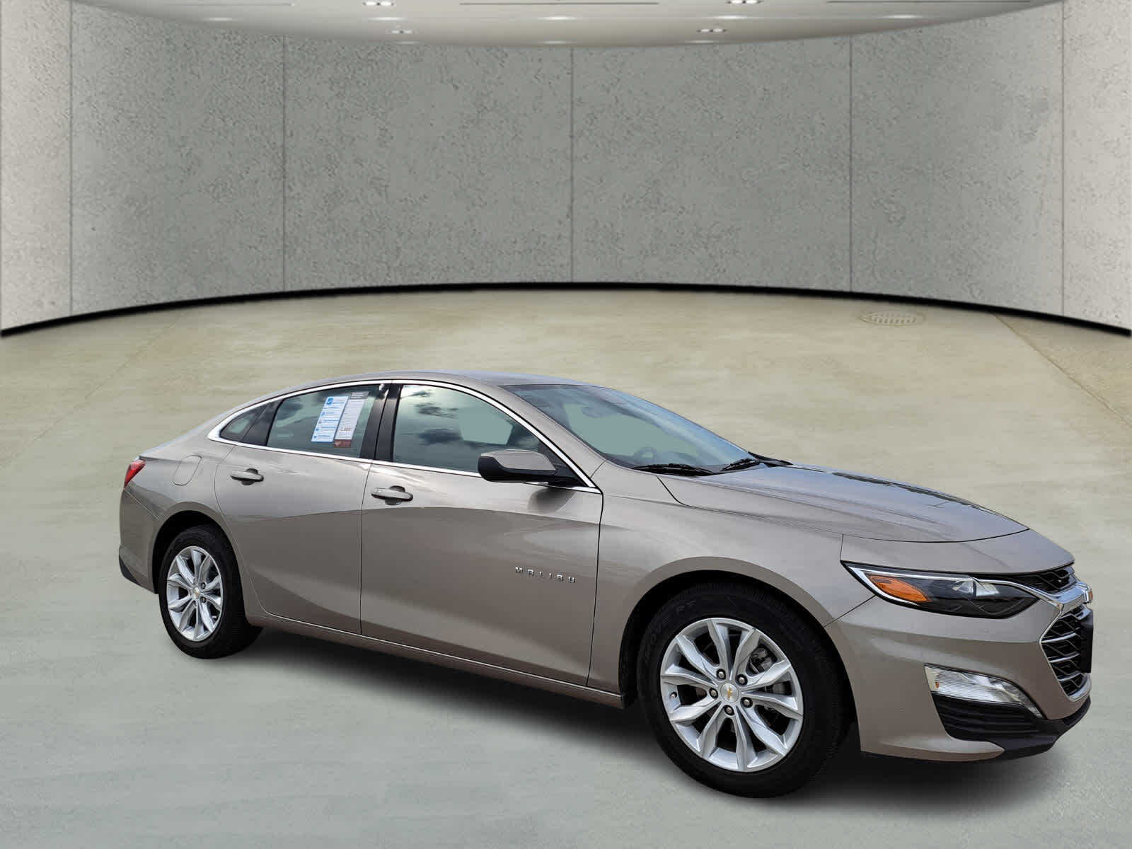 2024 Chevrolet Malibu 1LT photo 4