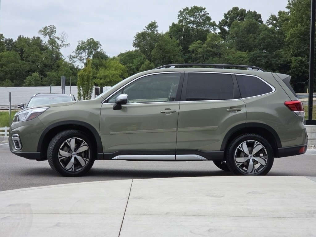 2020 Subaru Forester Touring photo 19