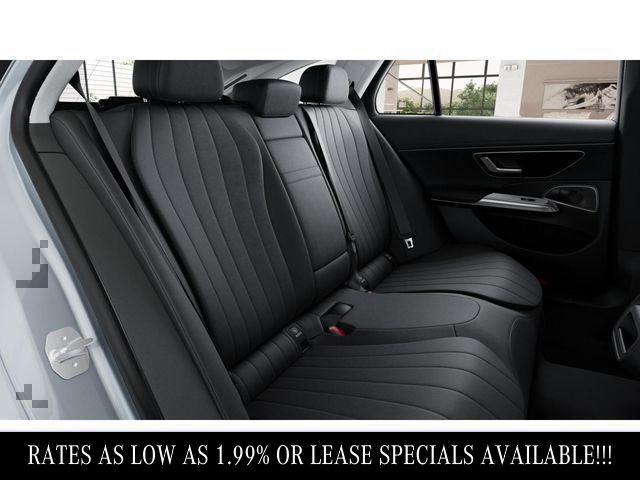 2025 Mercedes Benz E 450 4MATIC Wagon photo 4