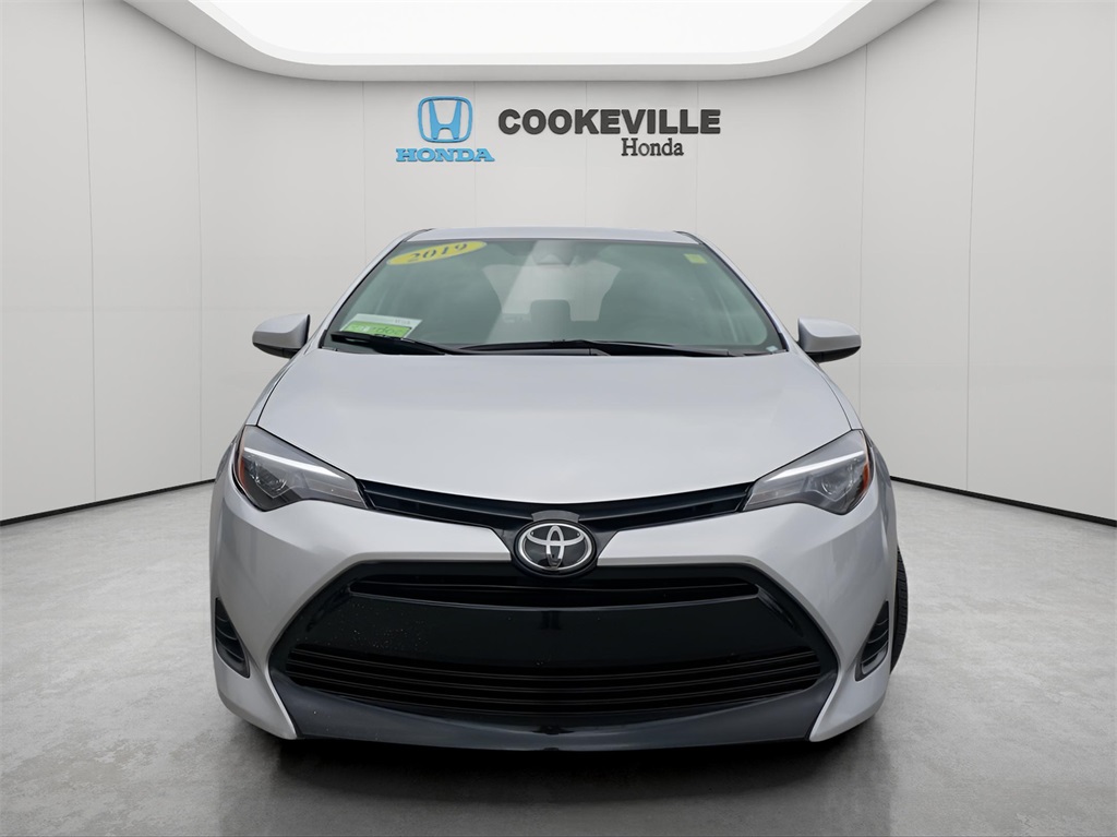 2019 Toyota Corolla LE photo 3