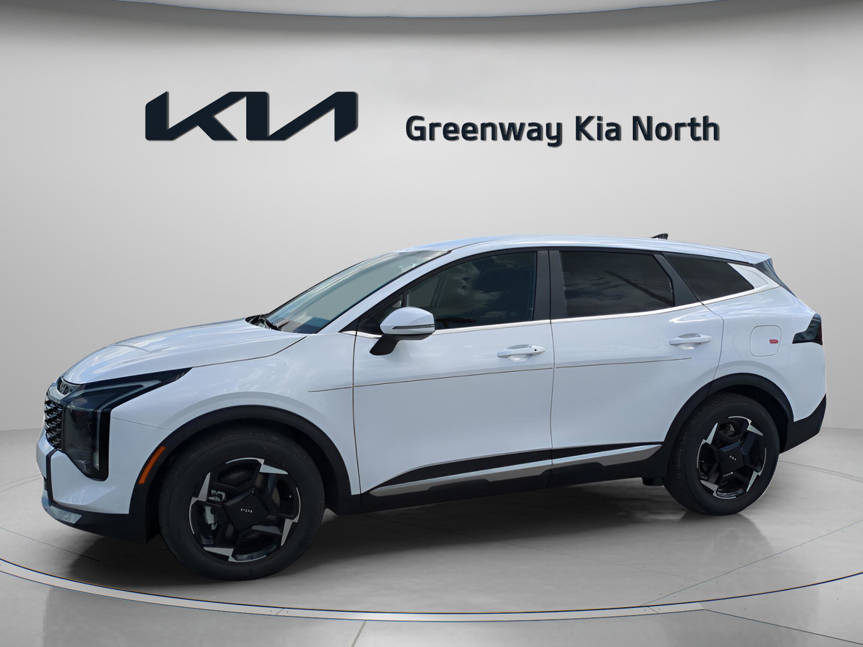 2026 Kia Sportage EX photo 3