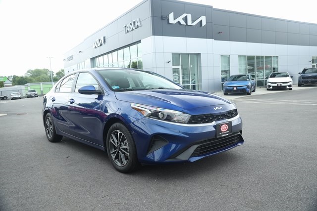 Used 2024 Kia Forte LXS with VIN 3KPF24AD0RE757918 for sale in Cranston, RI