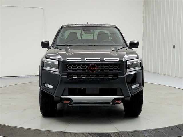 2025 Nissan Frontier PRO-4X photo 2
