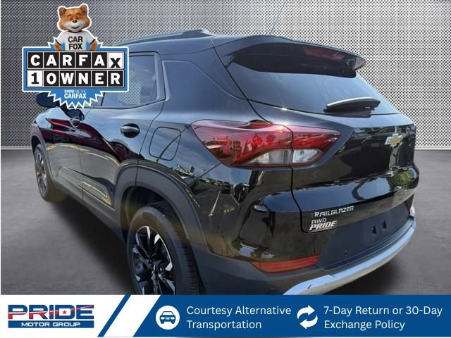 2021 Chevrolet Trailblazer LT photo 3