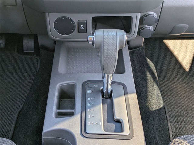 2014 Nissan Frontier Desert Runner photo 17