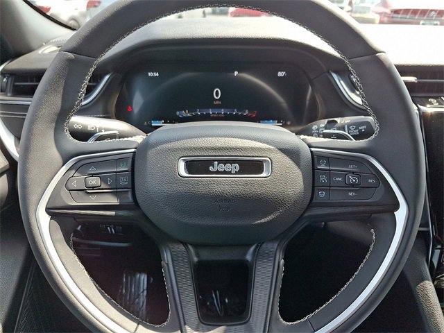 2023 Jeep Grand Cherokee Altitude photo 16