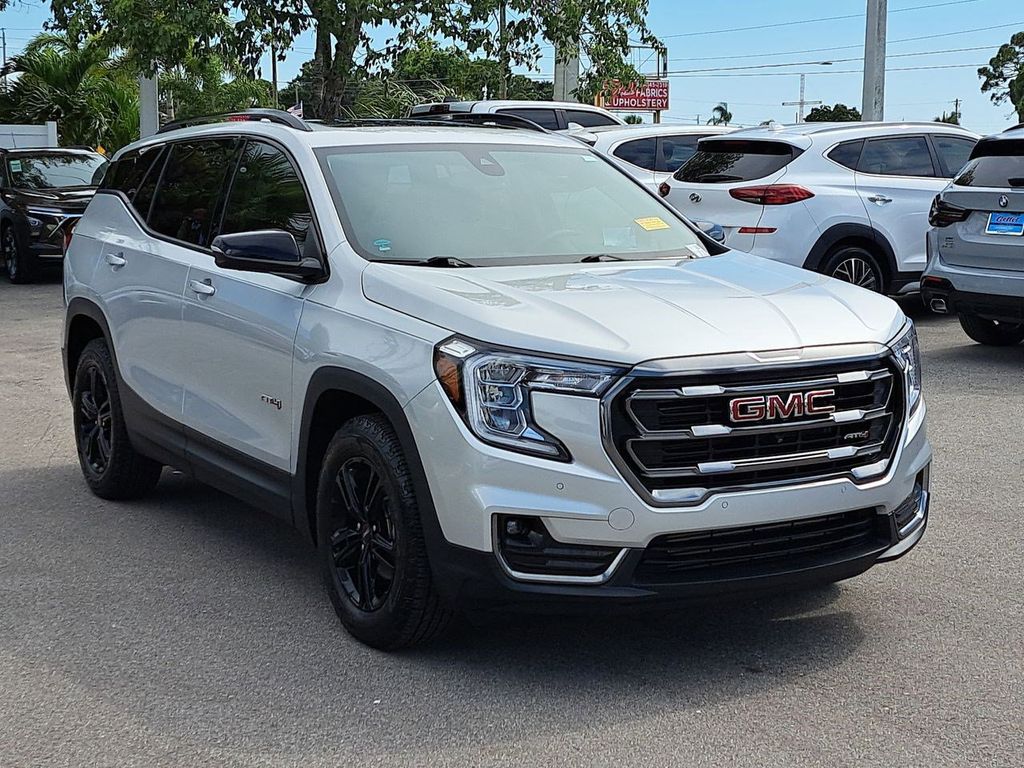 2022 Gmc Terrain AT4 photo 3