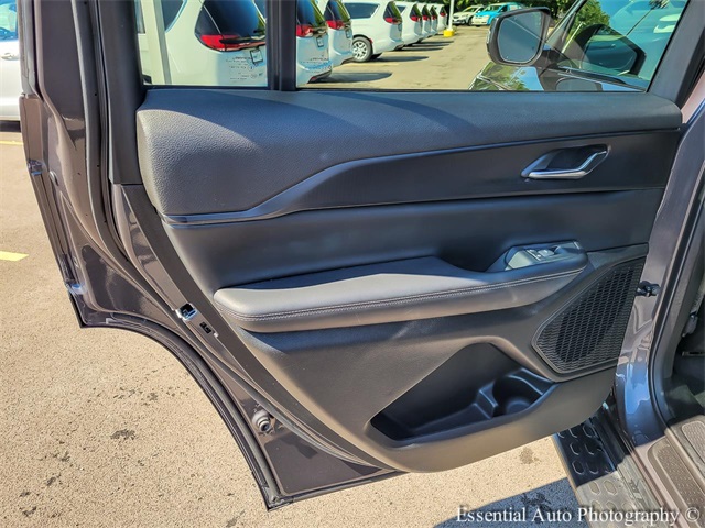 2024 JEEP GRAND CHEROKEE L - Image 25