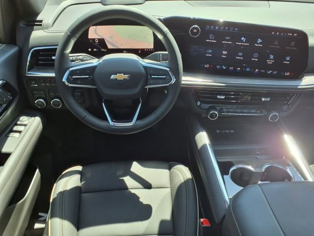 2025 Chevrolet Tahoe Premier photo 2