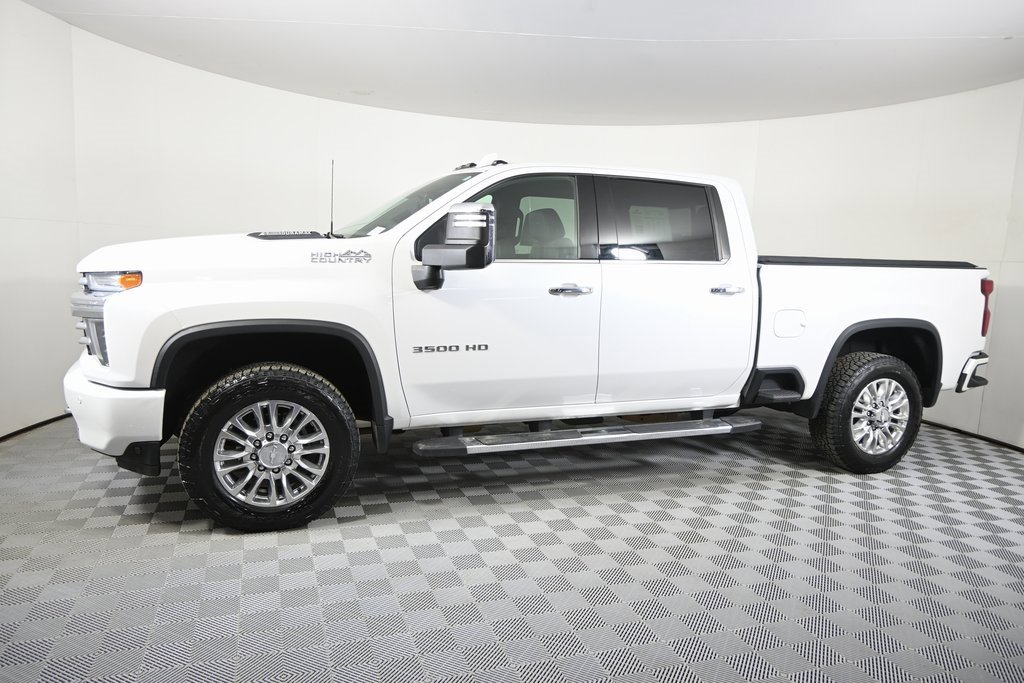 Used 2020 Chevrolet Silverado 3500HD High Country with VIN 1GC4YVEY5LF230396 for sale in Forest Lake, Minnesota