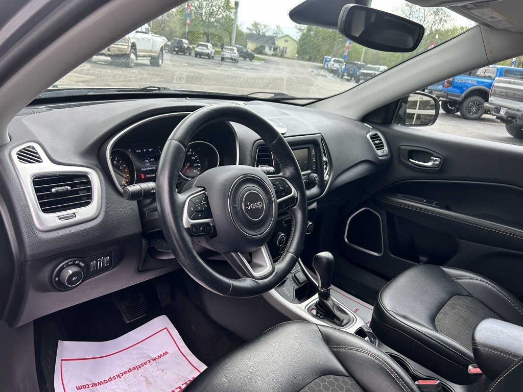 2018 Jeep Compass Latitude photo 18