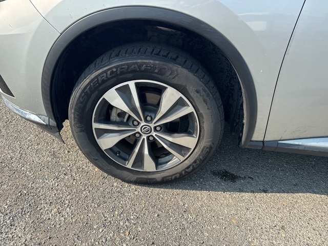 2020 Nissan Murano SV photo 9