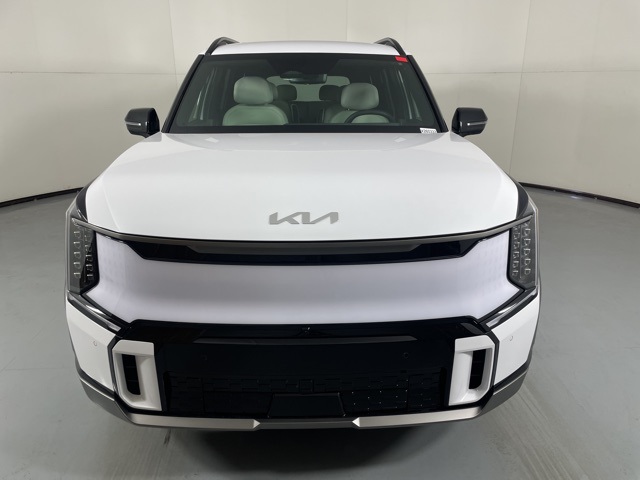 2026 Kia EV9 GT-Line AWD photo 2