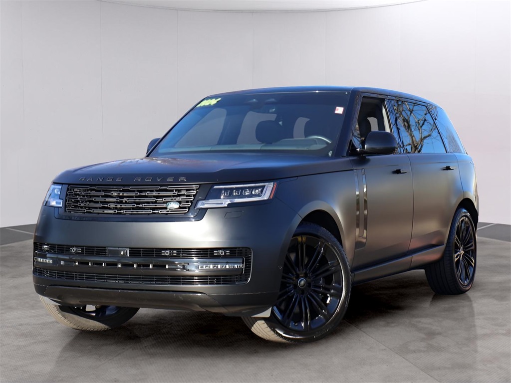 2024 Land Rover Range Rover SE's photo