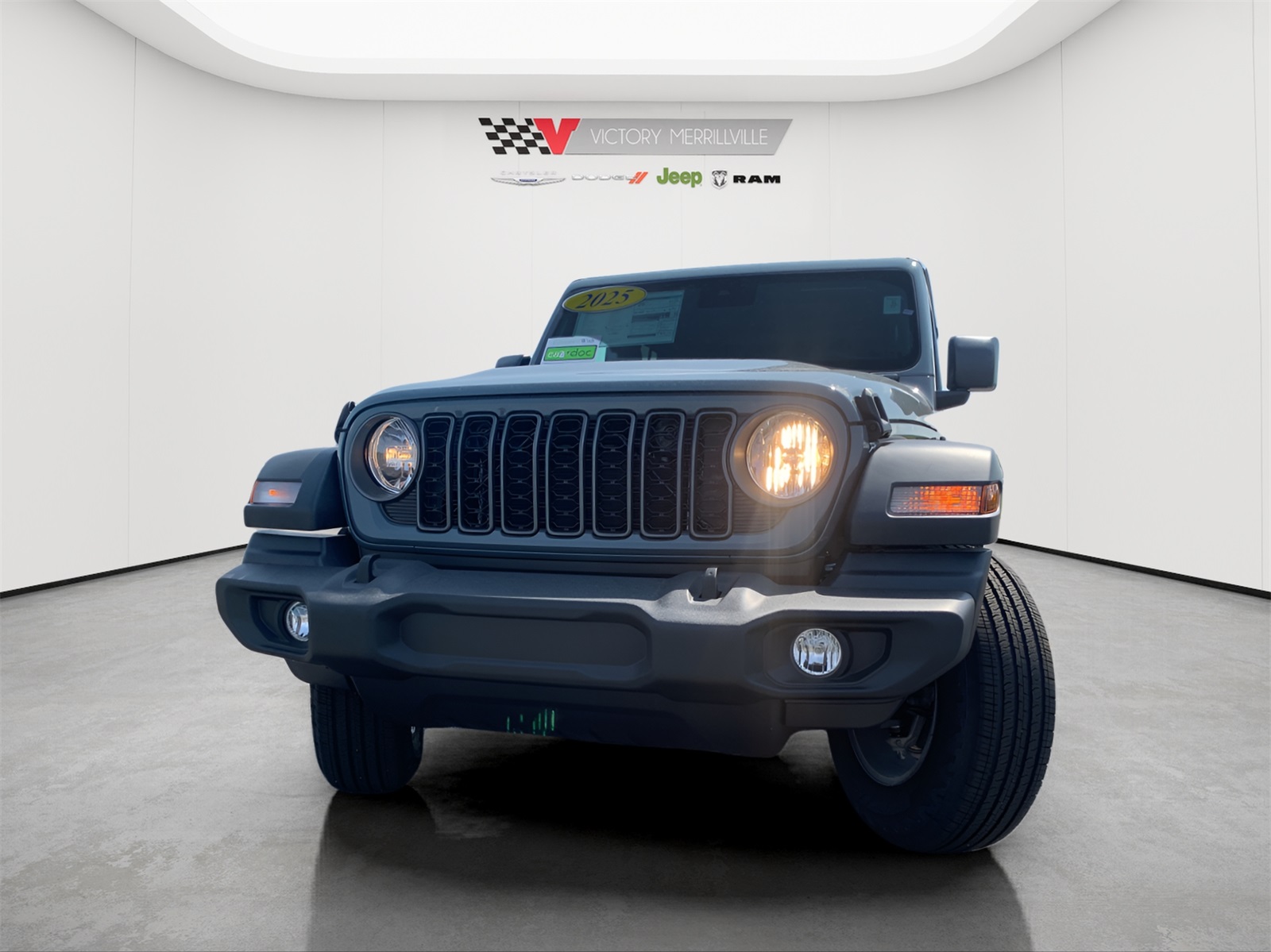 2025 Jeep Wrangler Sport S photo 9