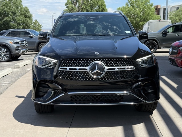 2025 Mercedes Benz GLE 580 4MATIC photo 2