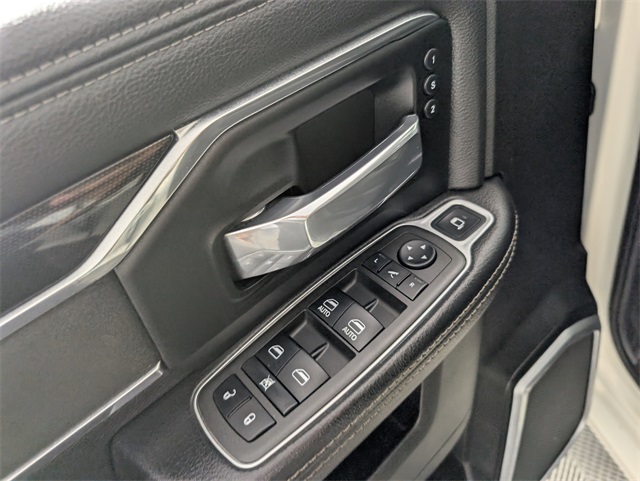 2022 Ram 2500 Laramie photo 11