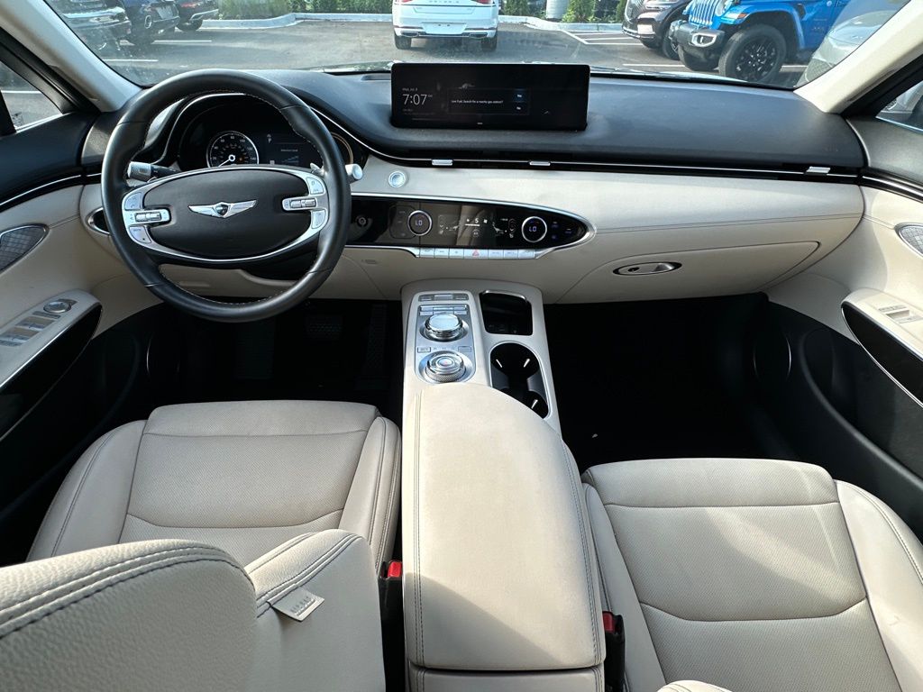 2022 Genesis GV70 2.5T photo 11