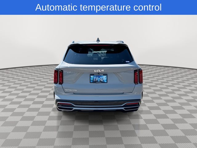 2023 Kia Sorento EX photo 7