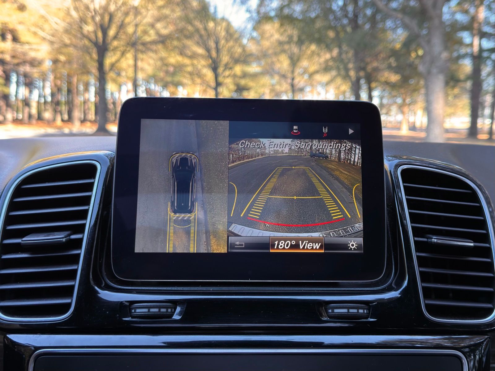 2016 Mercedes Benz GLE 350 4MATIC photo 4