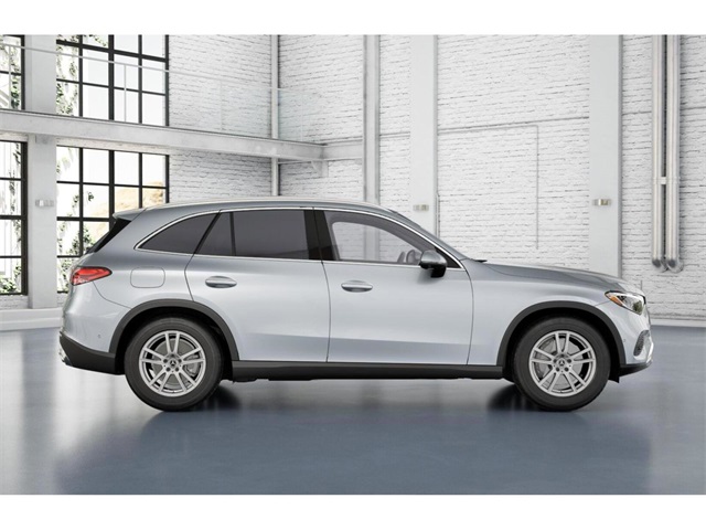 2026 Mercedes Benz GLC 300 4MATIC photo 2