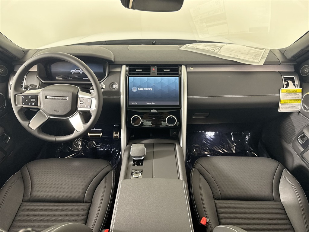 2025 Land Rover Discovery SE photo 19