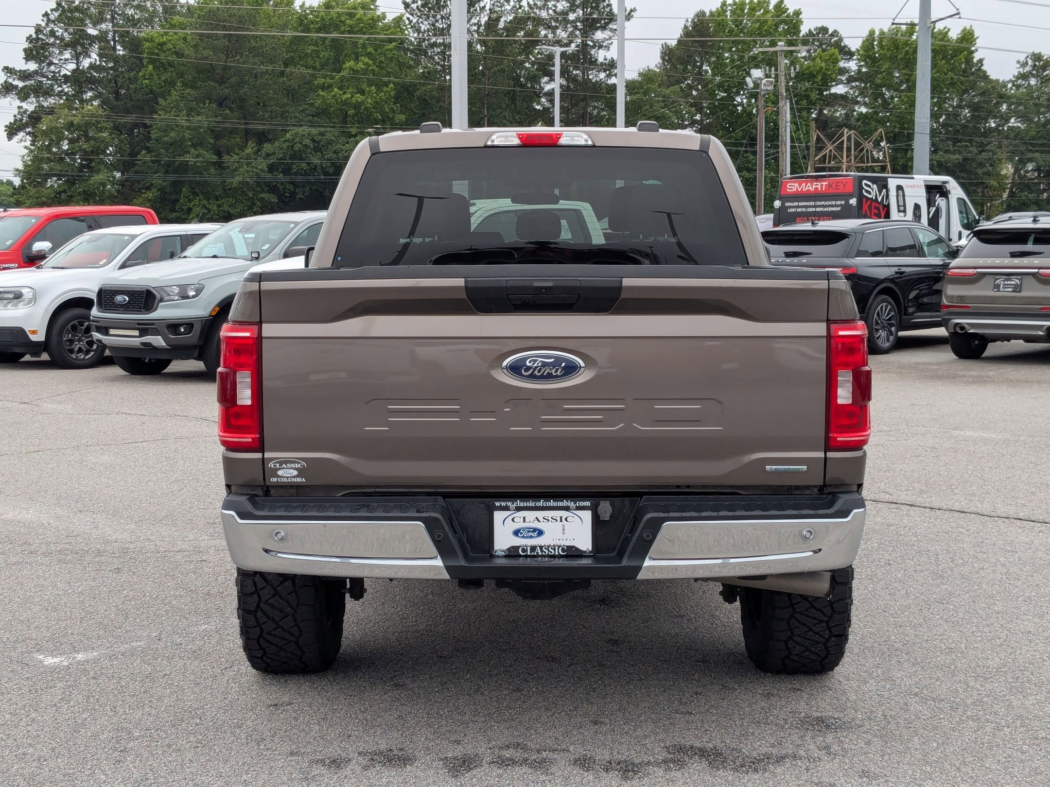 2023 Ford F-150 XLT photo 6