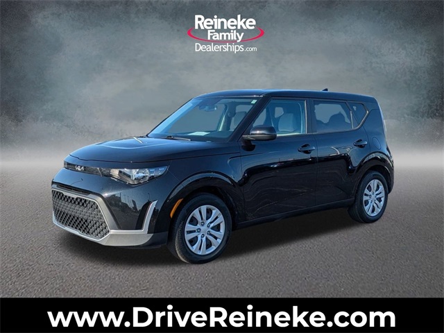 Used 2023 Black Kia LX image 1