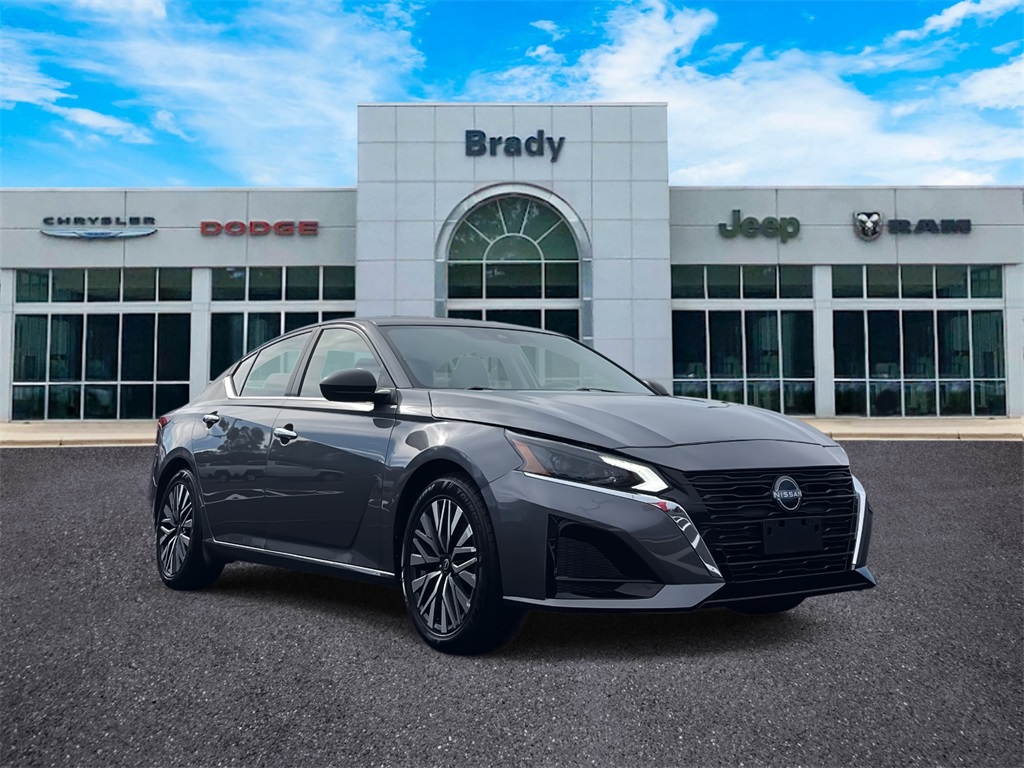 2024 Nissan Altima SV