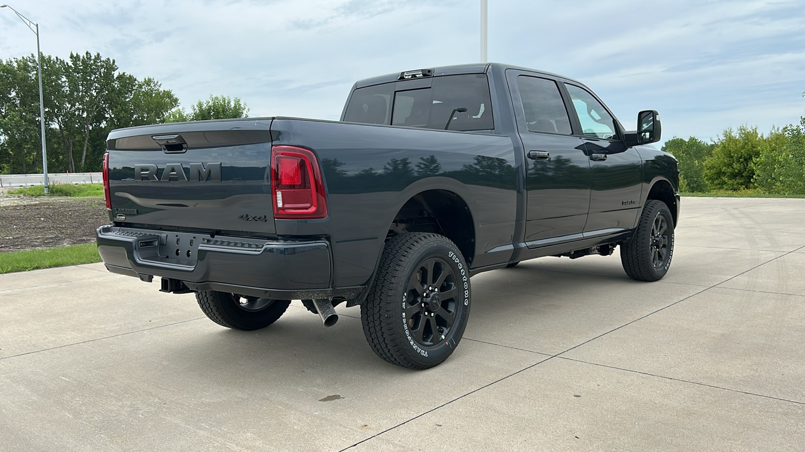 2025 Ram 2500 Laramie photo 3