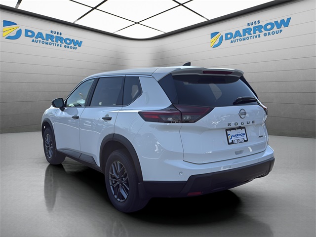 2026 Nissan Rogue S photo 3