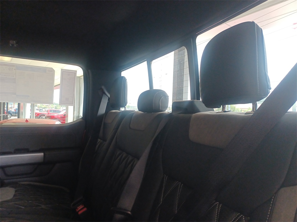 2025 Ford F-150 XLT photo 20