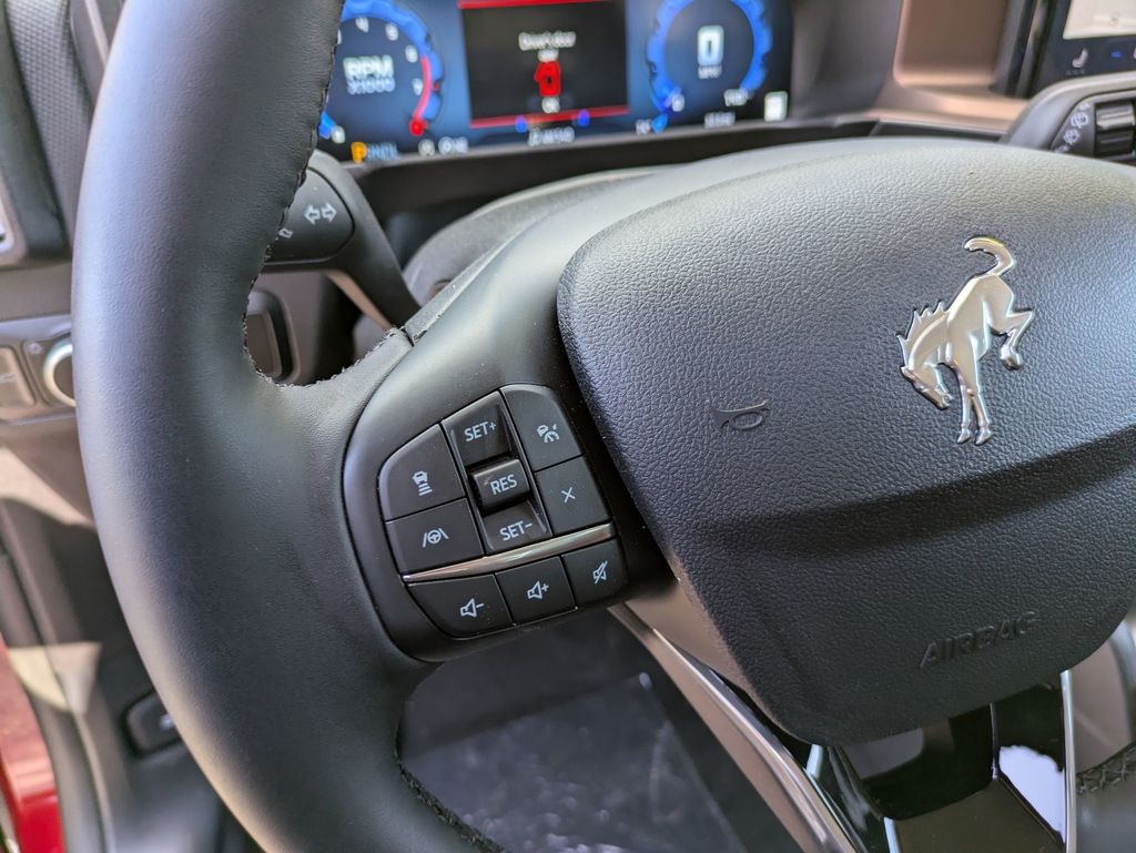 2025 Ford Bronco Sport Outer Banks photo 13