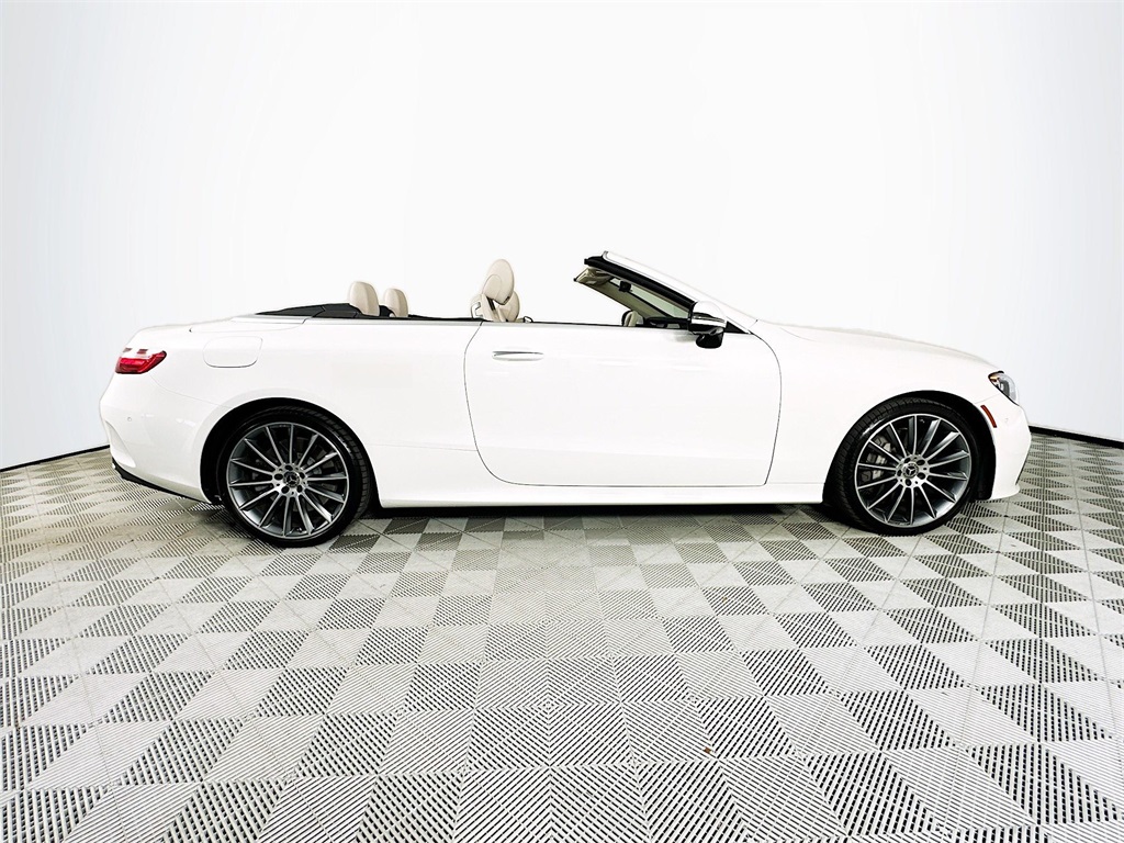 2021 Mercedes Benz E 450 photo 8