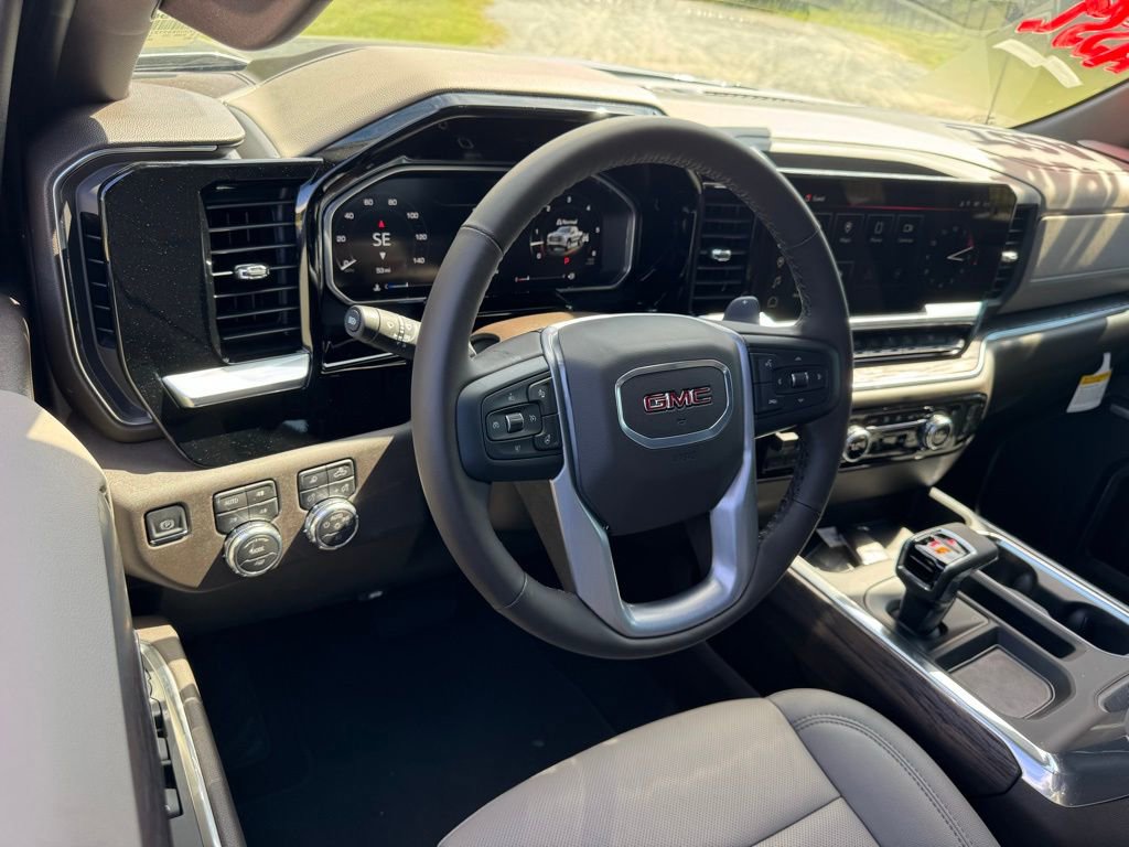 2026 Gmc Sierra 1500 SLT photo 3