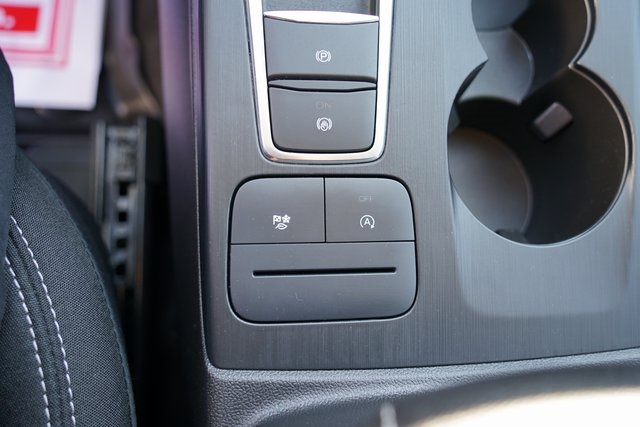 2025 FORD ESCAPE - Image 18