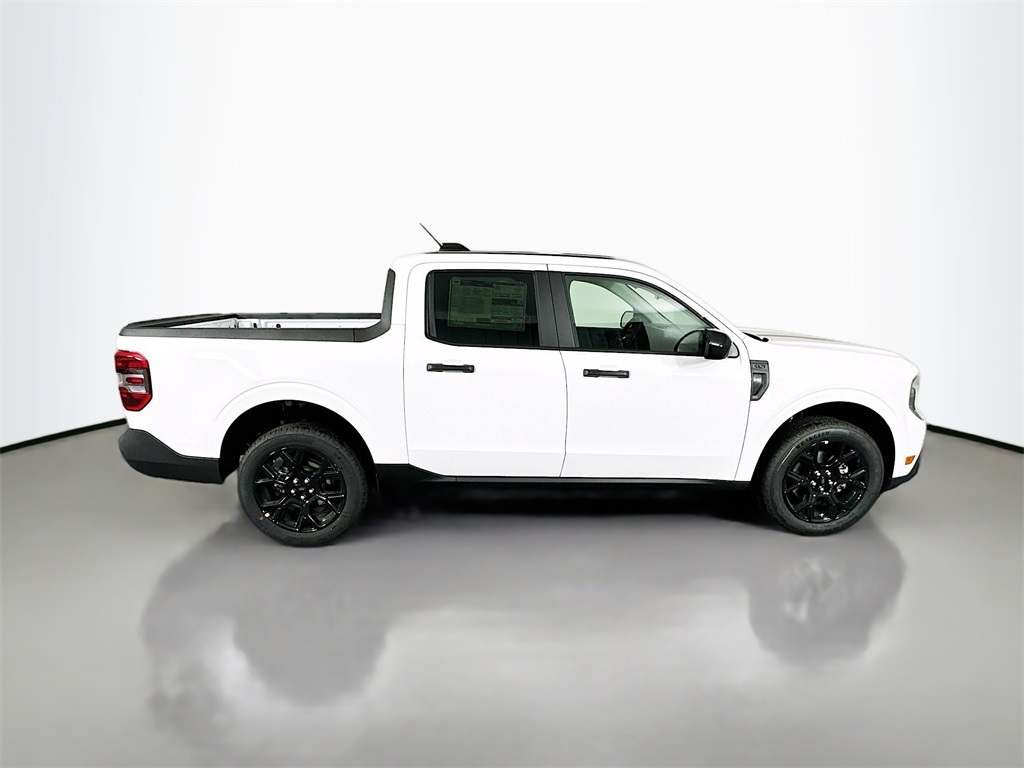 2025 Ford Maverick XLT photo 4