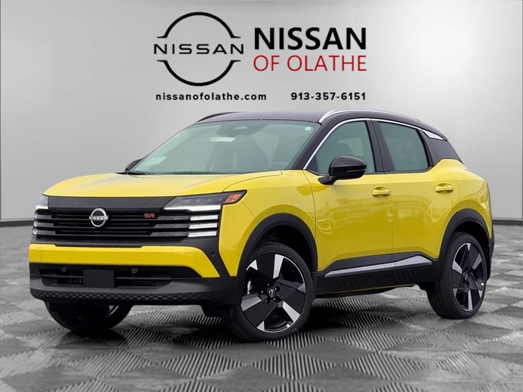 2025 Nissan Kicks SR AWD's photo