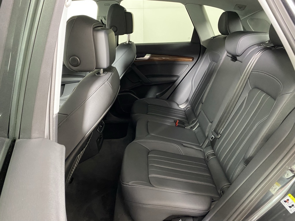 2023 Audi Q5 45 S line Premium photo 23